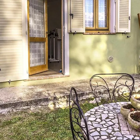 A18 - Poggio, Villetta Monolocale Con Giardino Daire